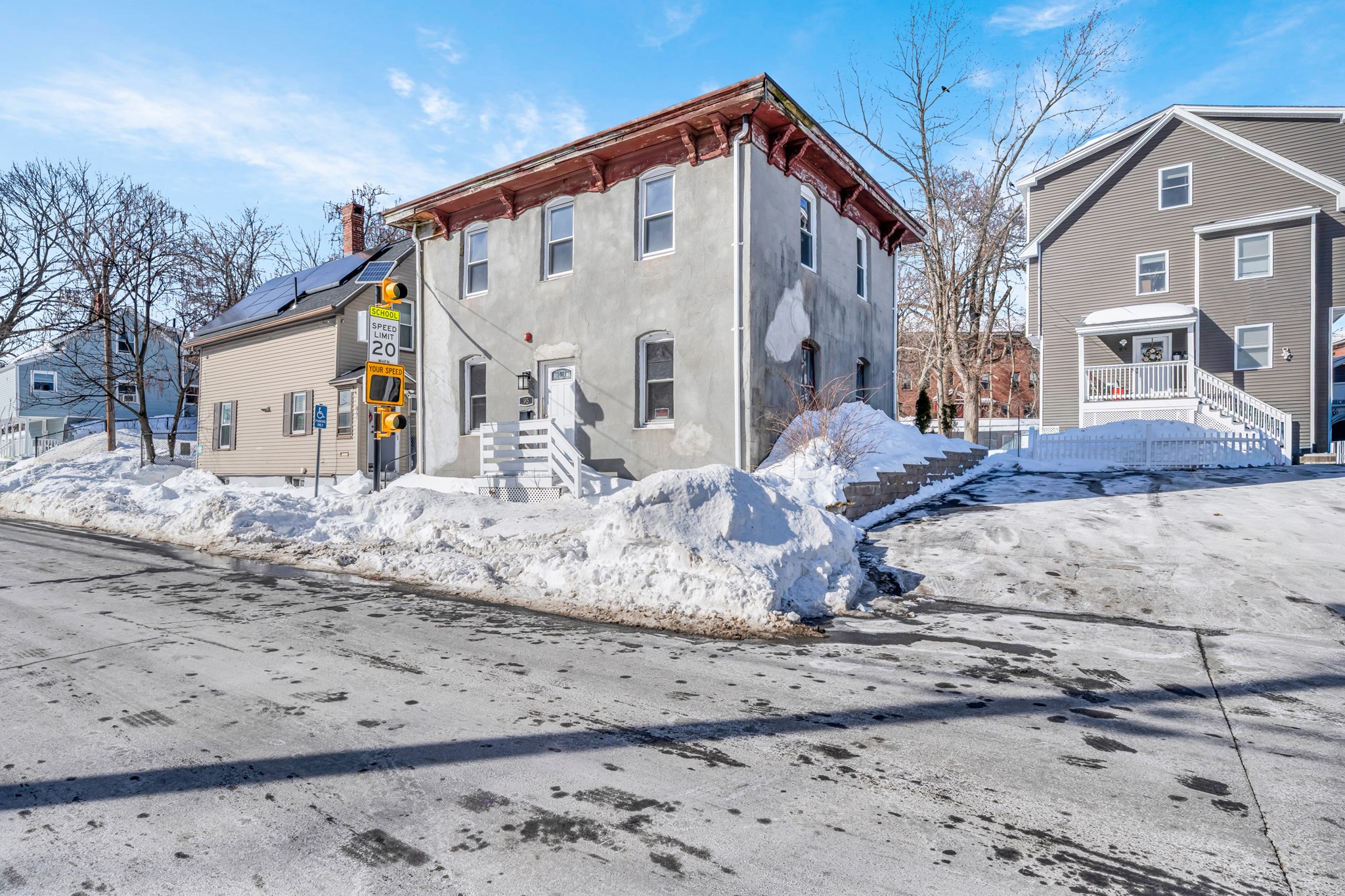 95 Hancock St, Lawrence, MA 01841 - Image 2