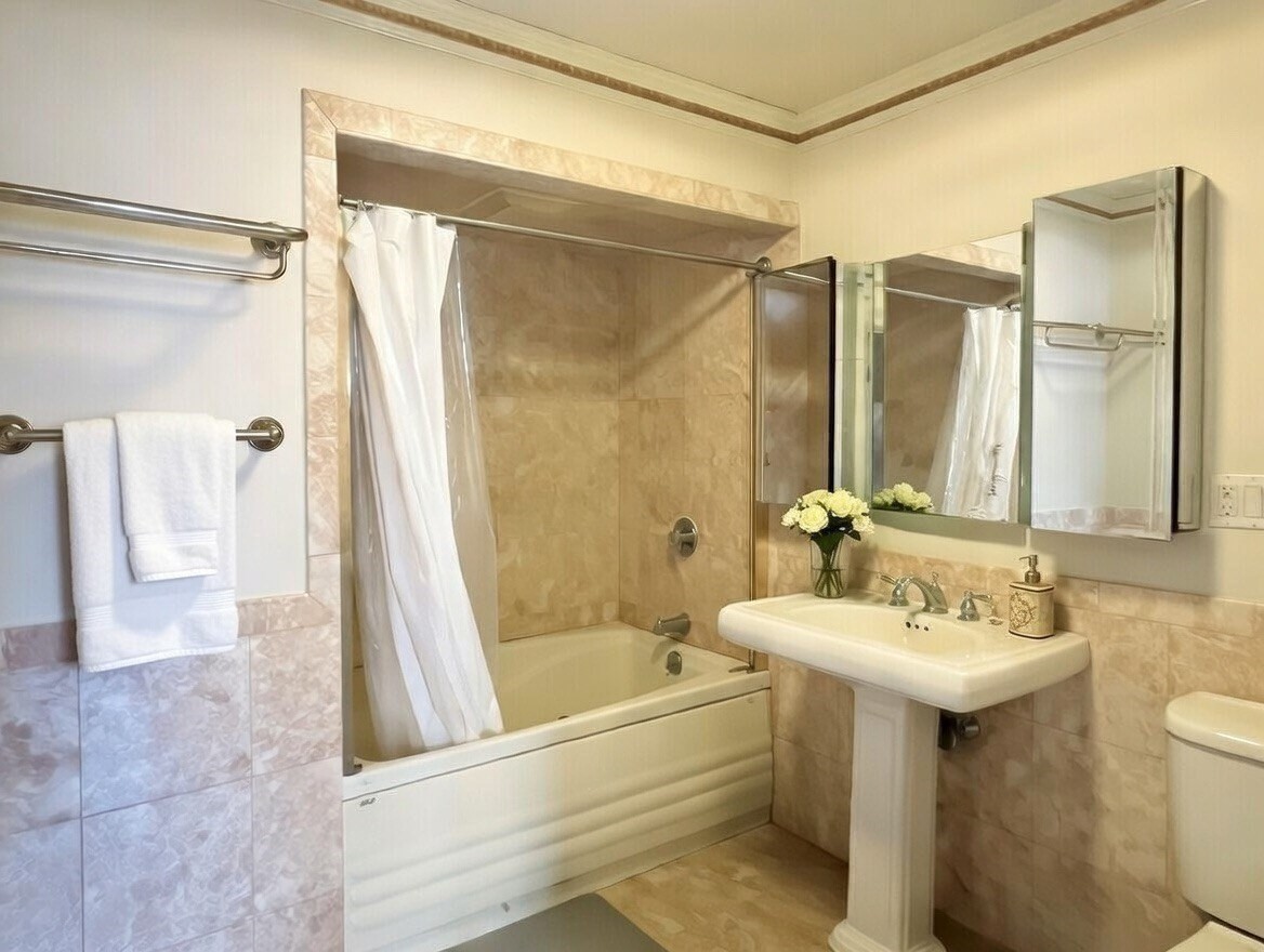 1002 Beacon St, Brookline, MA 02446 - Image 15