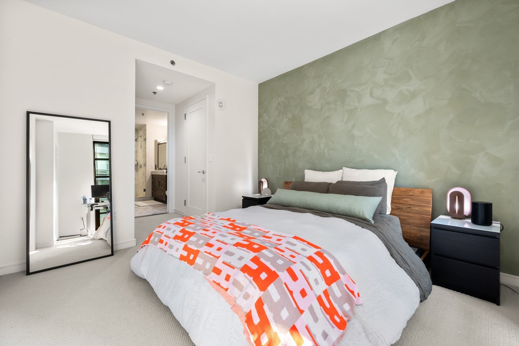 580 Washington Unit 611, Downtown, Boston, MA 02111 - Image 19