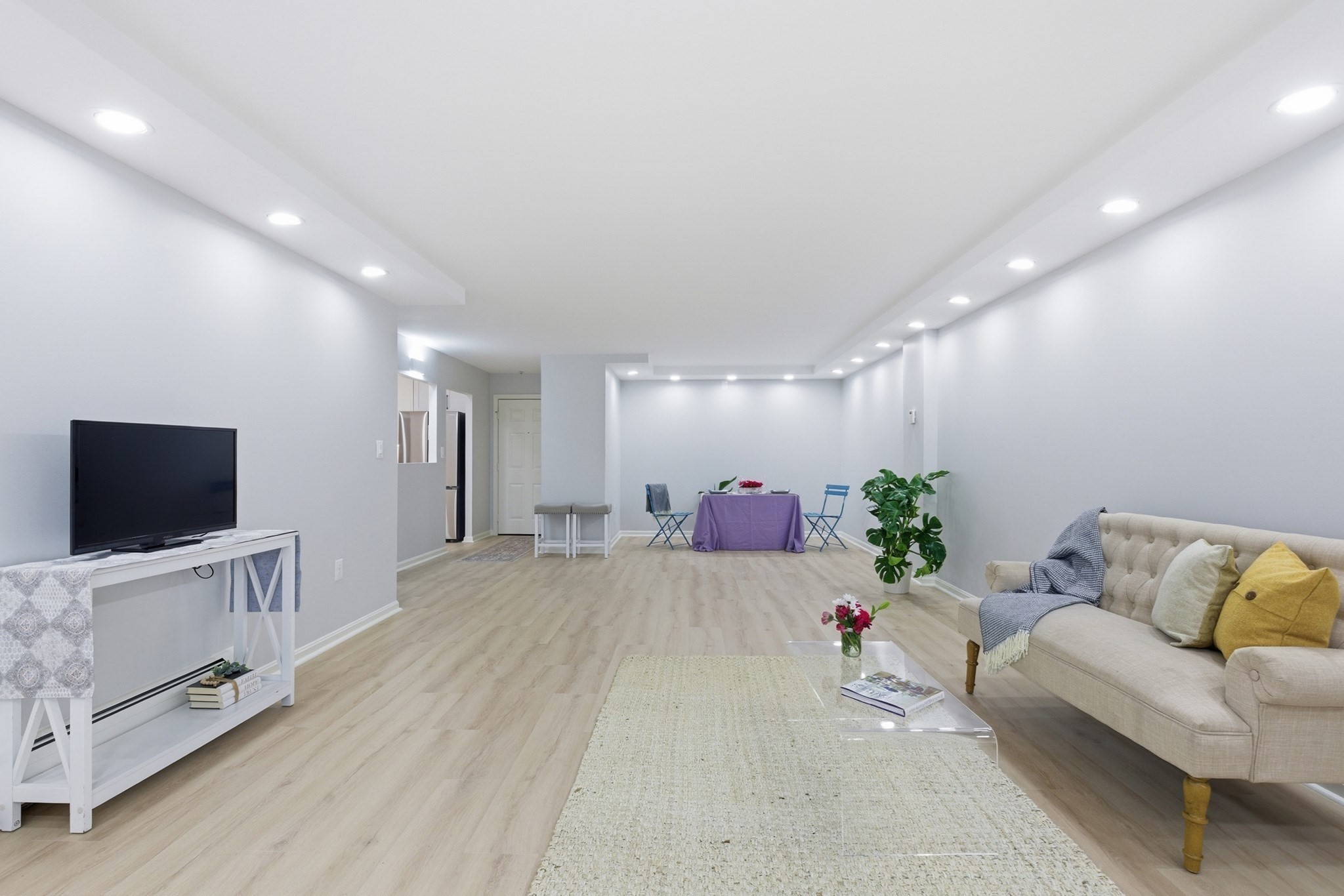 131 Coolidge Avenue Unit 122, Watertown, MA 02472