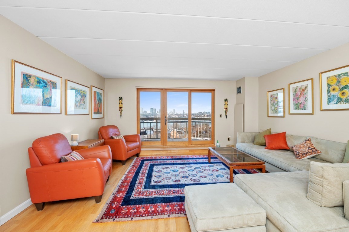 50 Boatswains Way Unit 306, Chelsea, MA 02150