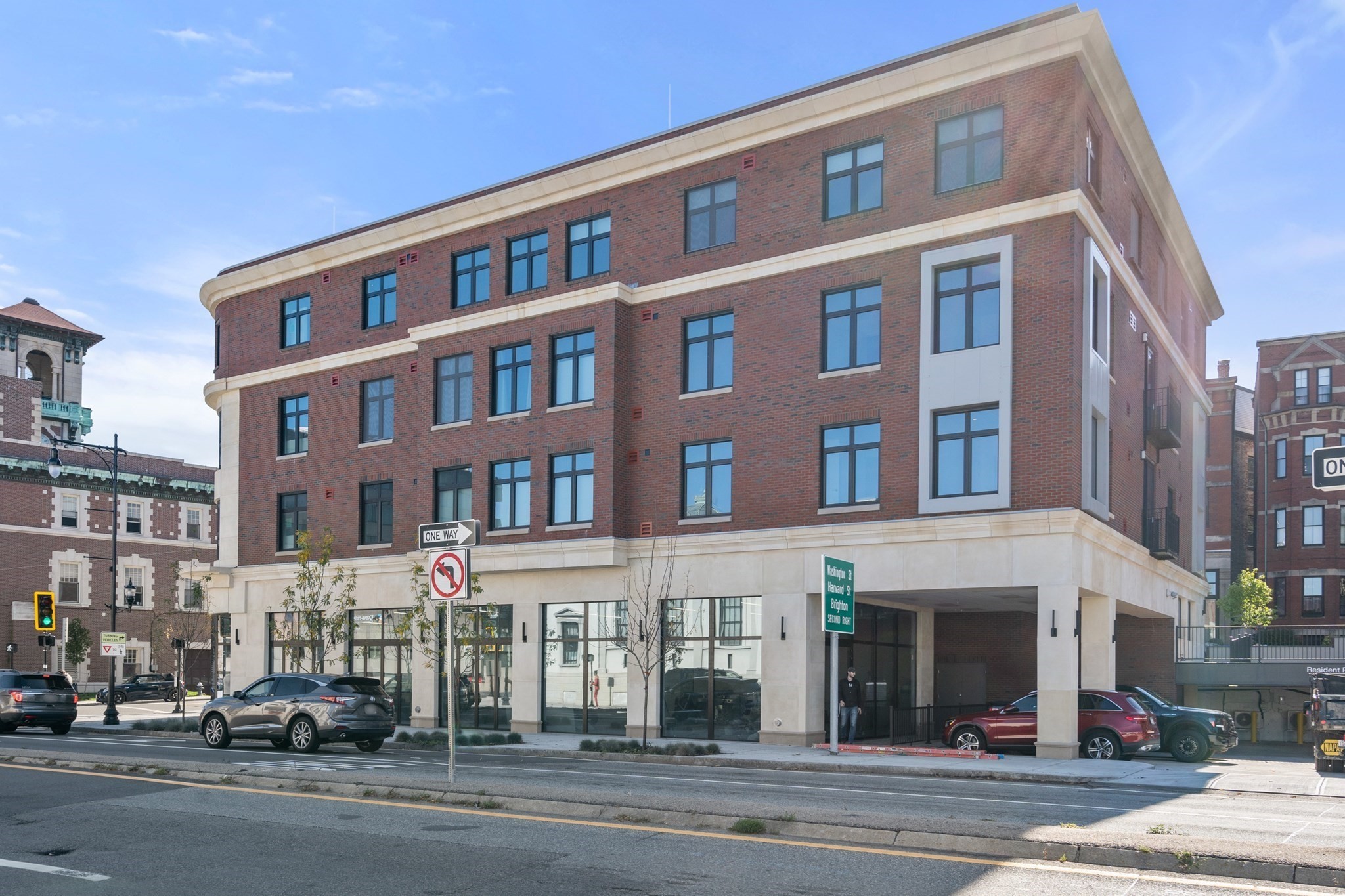 69 Walnut Street Unit 2, Brookline, MA 02445