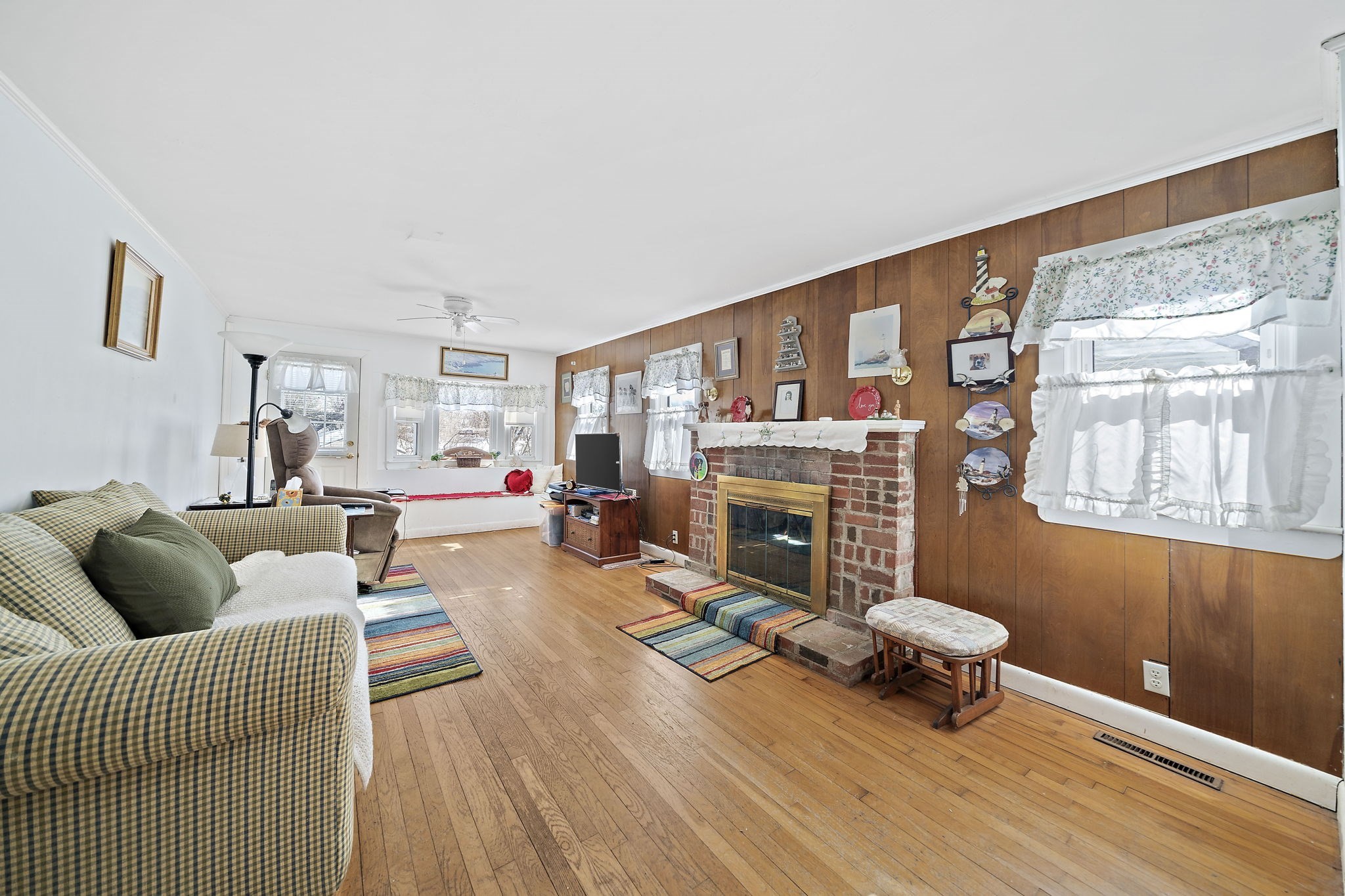 116 Greenvale Ave, Weymouth, MA 02188 - Image 3