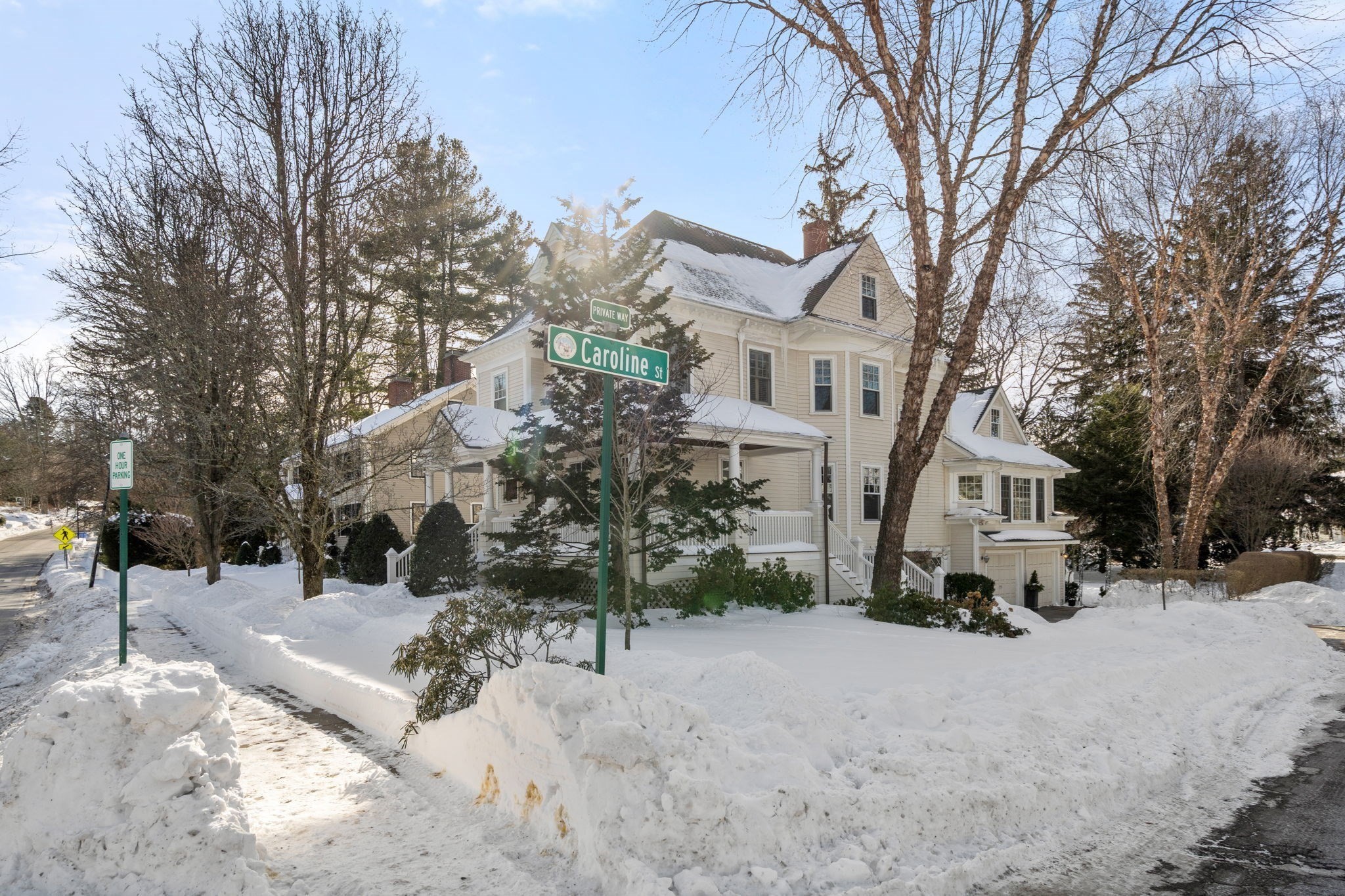 29 Abbott Road, Wellesley, MA 02481
