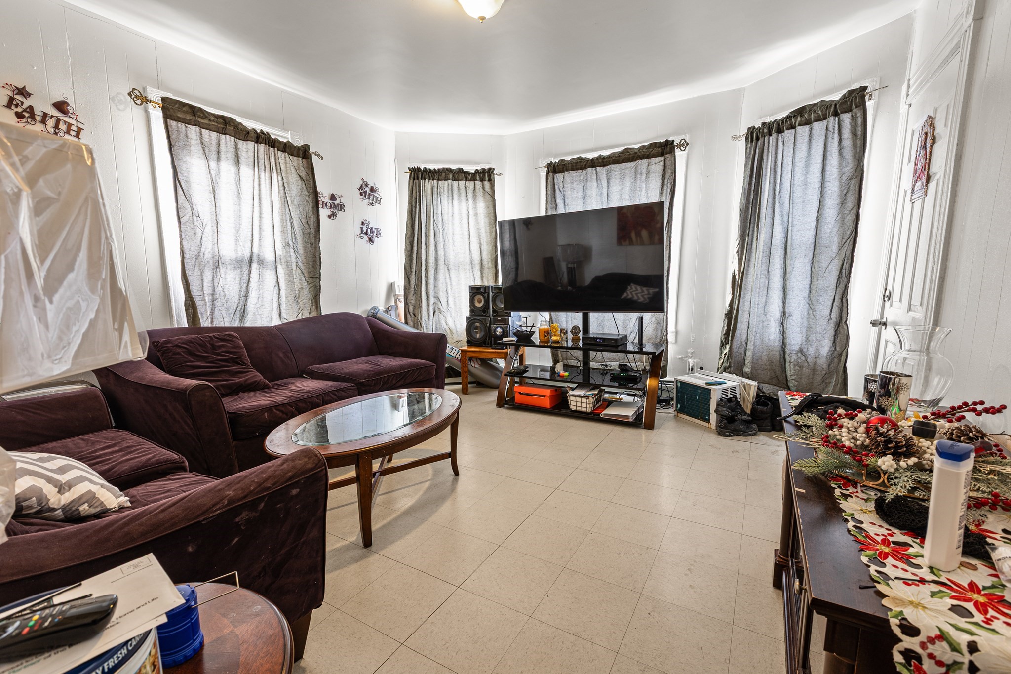 7 Bennington St, Lawrence, MA 01841 - Image 11