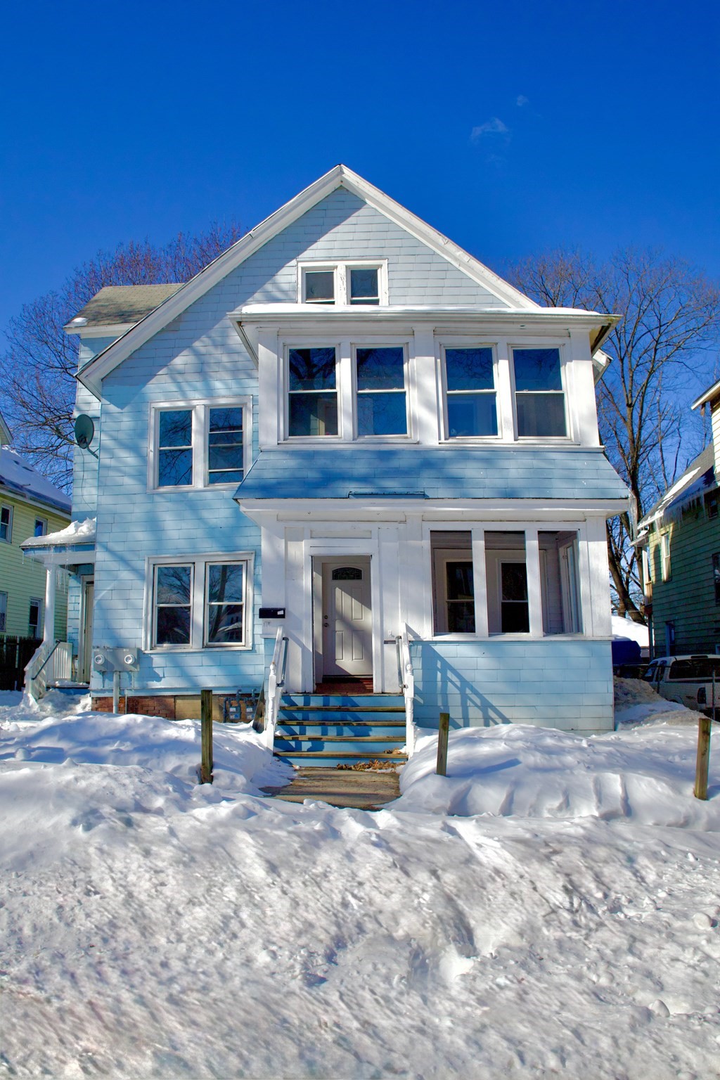 172 Euclid Ave, Springfield, MA 01108