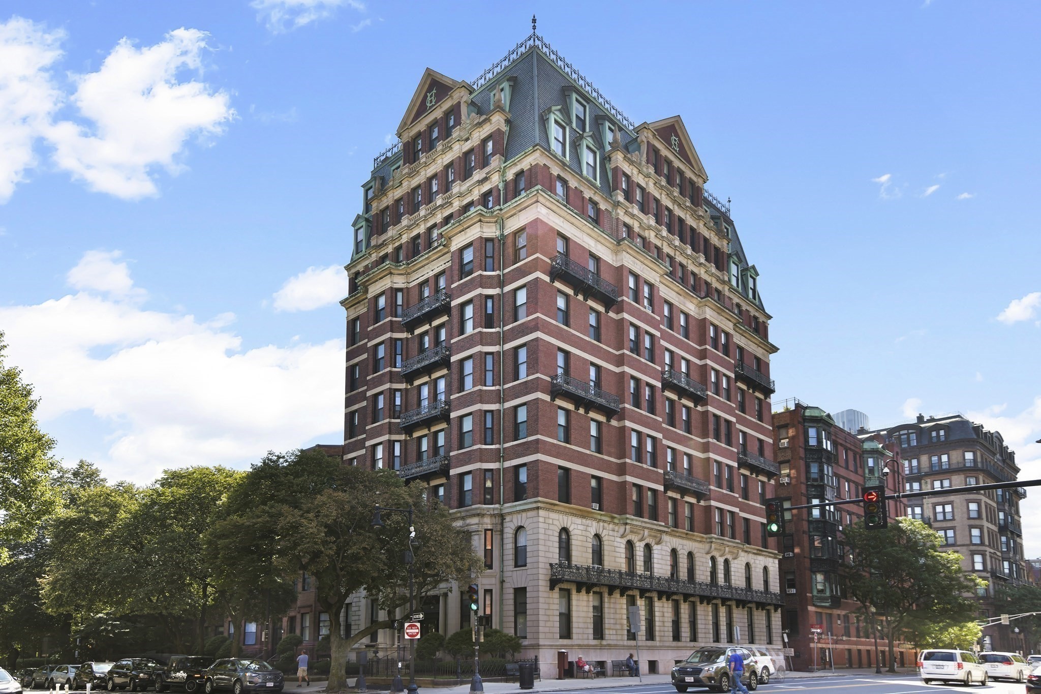 483 Beacon St. Unit 37, Back Bay, Boston, MA 02115