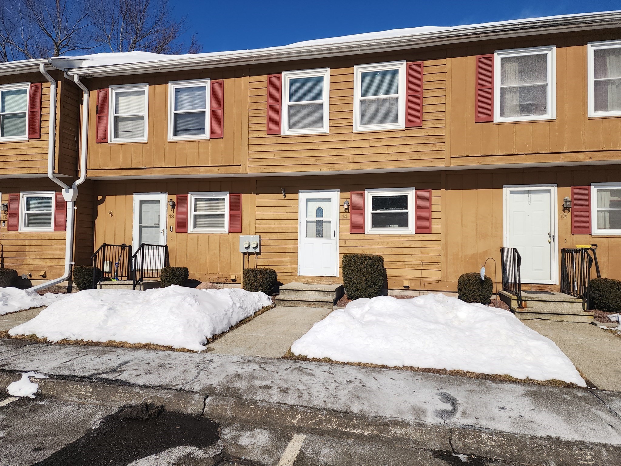 343 Chicopee Street Unit 14, Chicopee, MA 01013