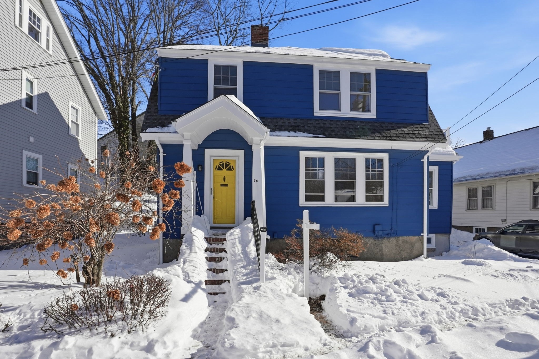 28 Brook Rd, Quincy, MA 02169