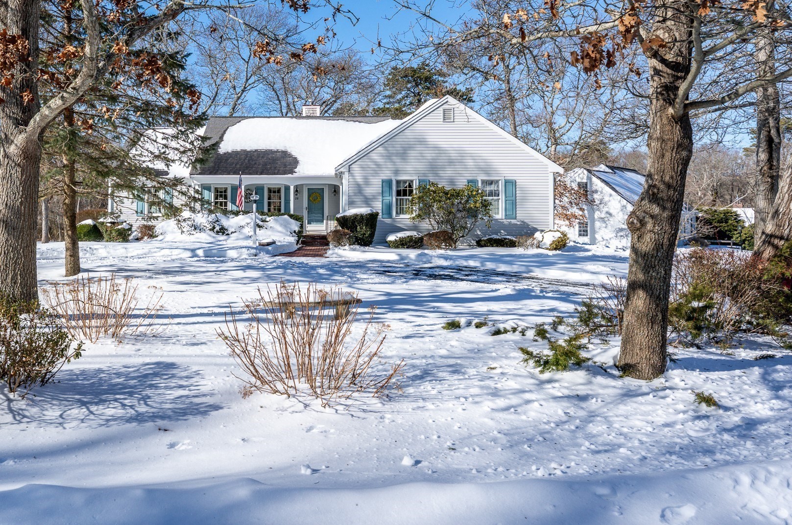 28 Mariners Ln, Yarmouth, MA 02675