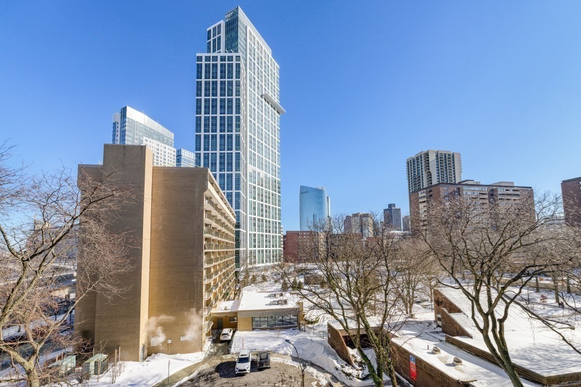 6 Whittier Place Unit 6H, West End, Boston, MA 02114 - Image 9