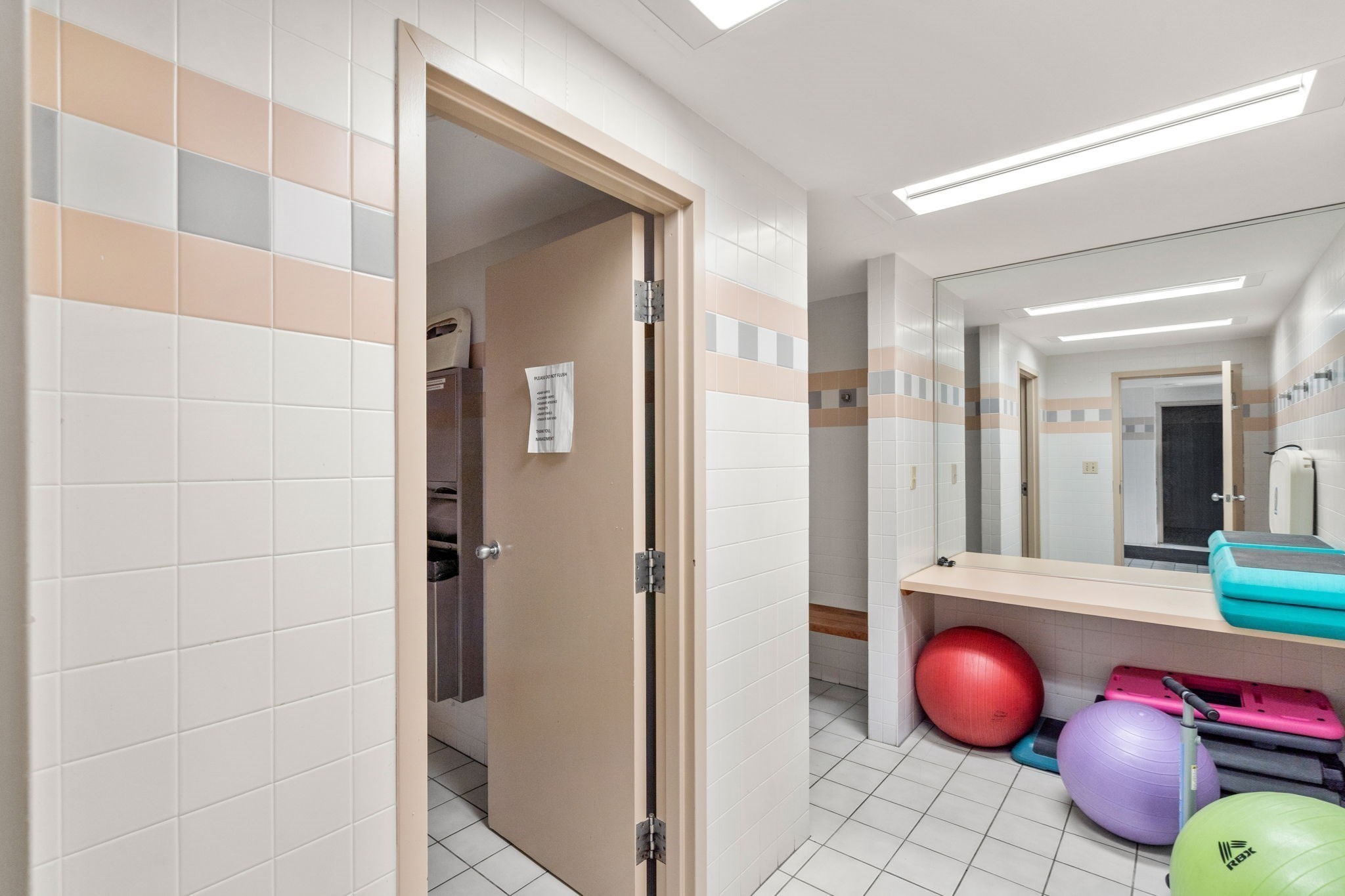 1321 Worcester Rd Unit 610, Framingham, MA 01701 - Image 25