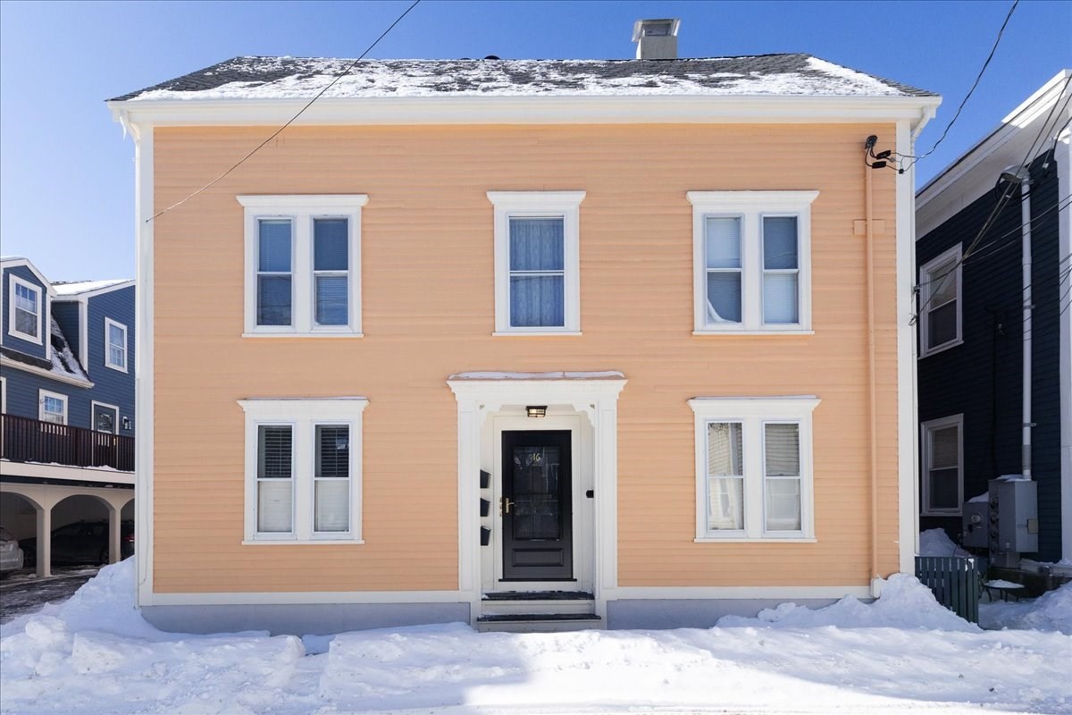 16 Bentley St. Unit 3, Salem, MA 01970