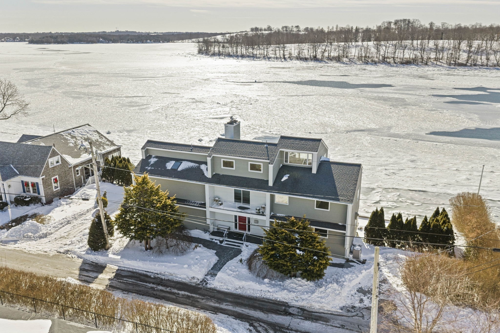 141 Edgewater Road, Hull, MA 02045