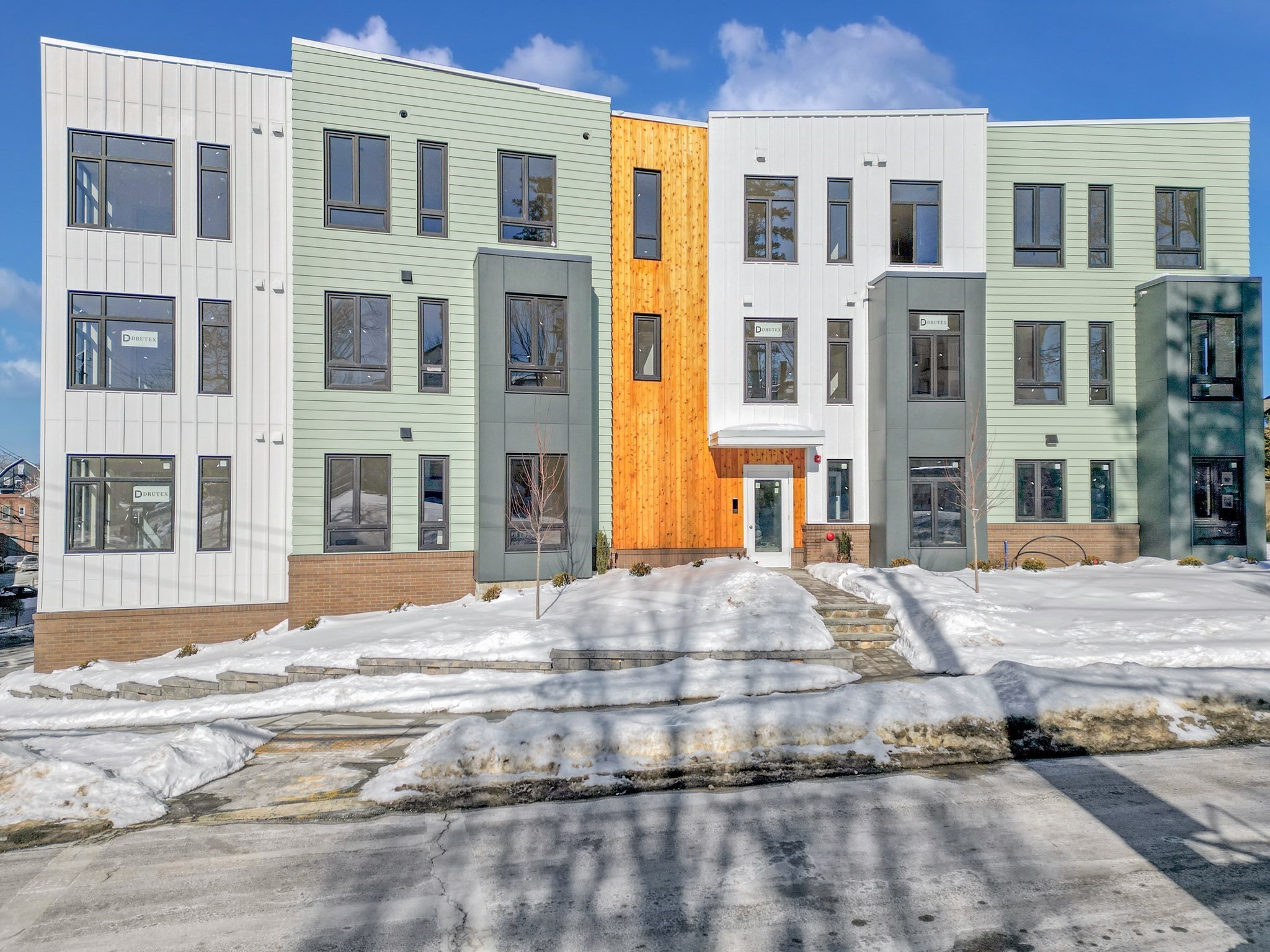 34 Oak Street Unit 103, Hyde Park, Boston, MA 02136