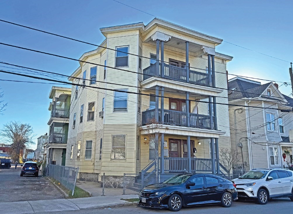 151 Bailey St, Lawrence, MA 01843 - Image 6