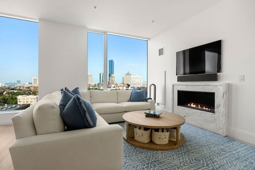 380 Harrison Avenue Unit 14G, Boston - South End, MA 02118