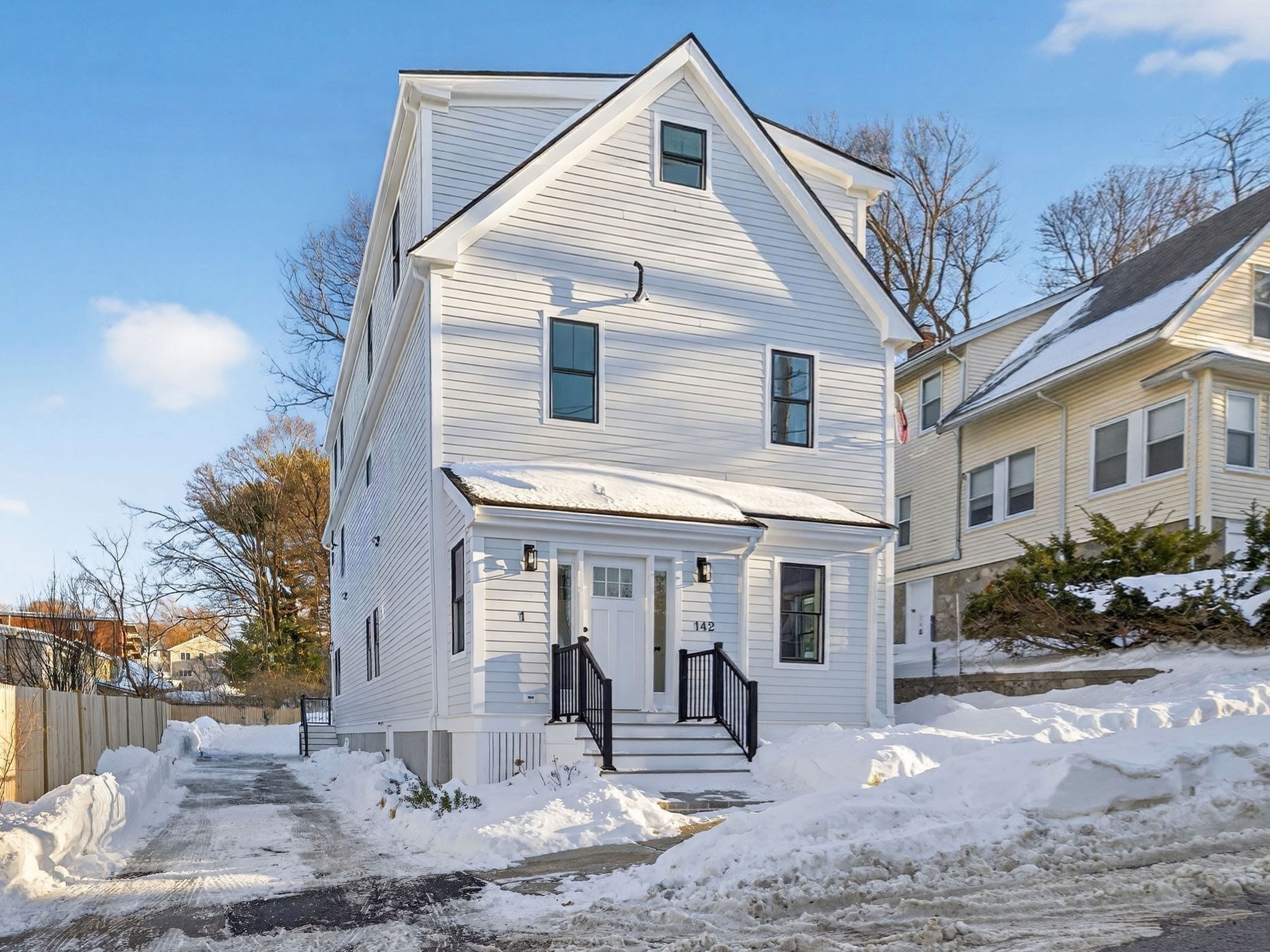 142 Birch St Unit 1, Roslindale, Boston, MA 02131