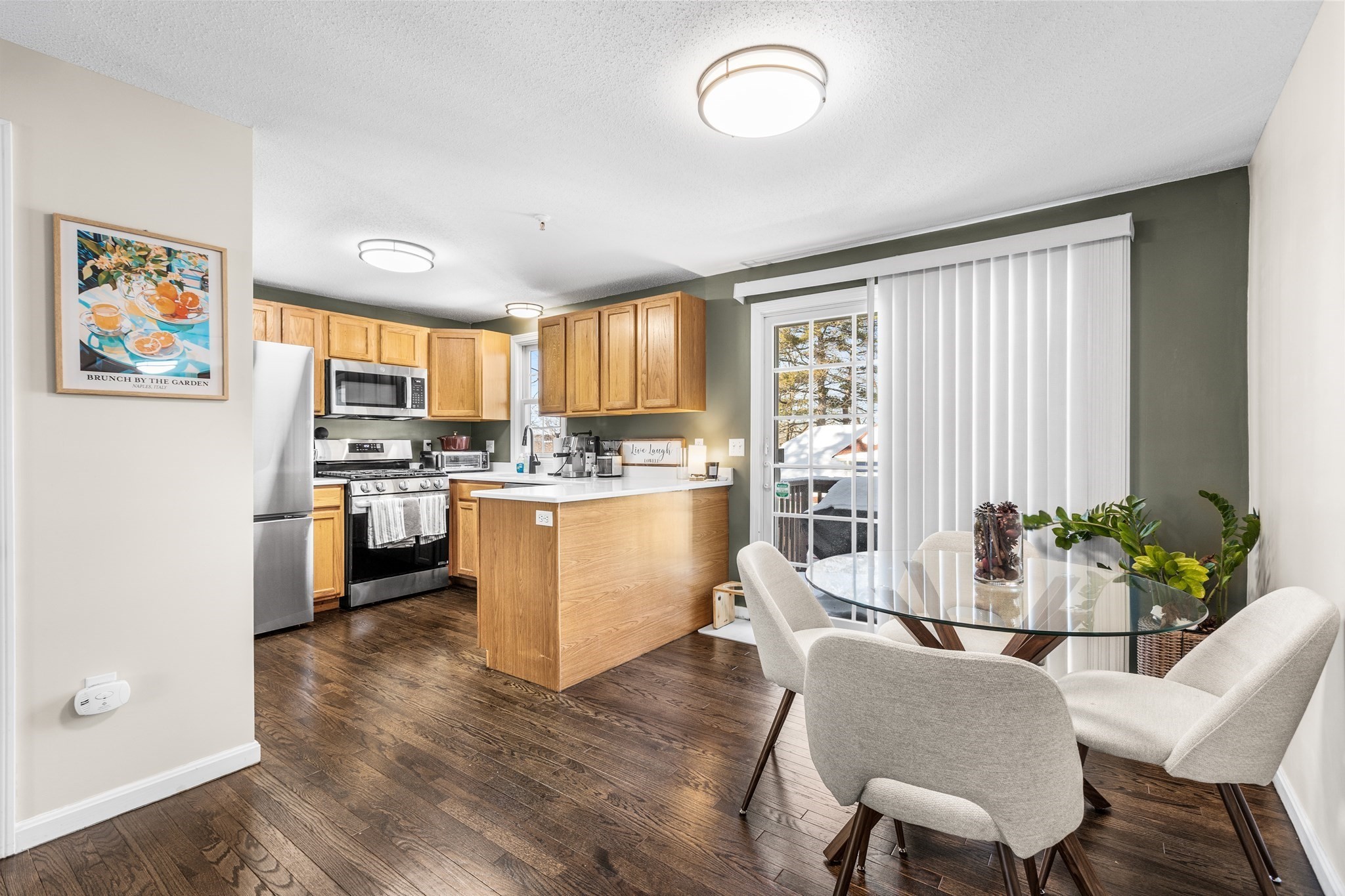 57 Wannalancit St Unit 6, Lowell, MA 01854