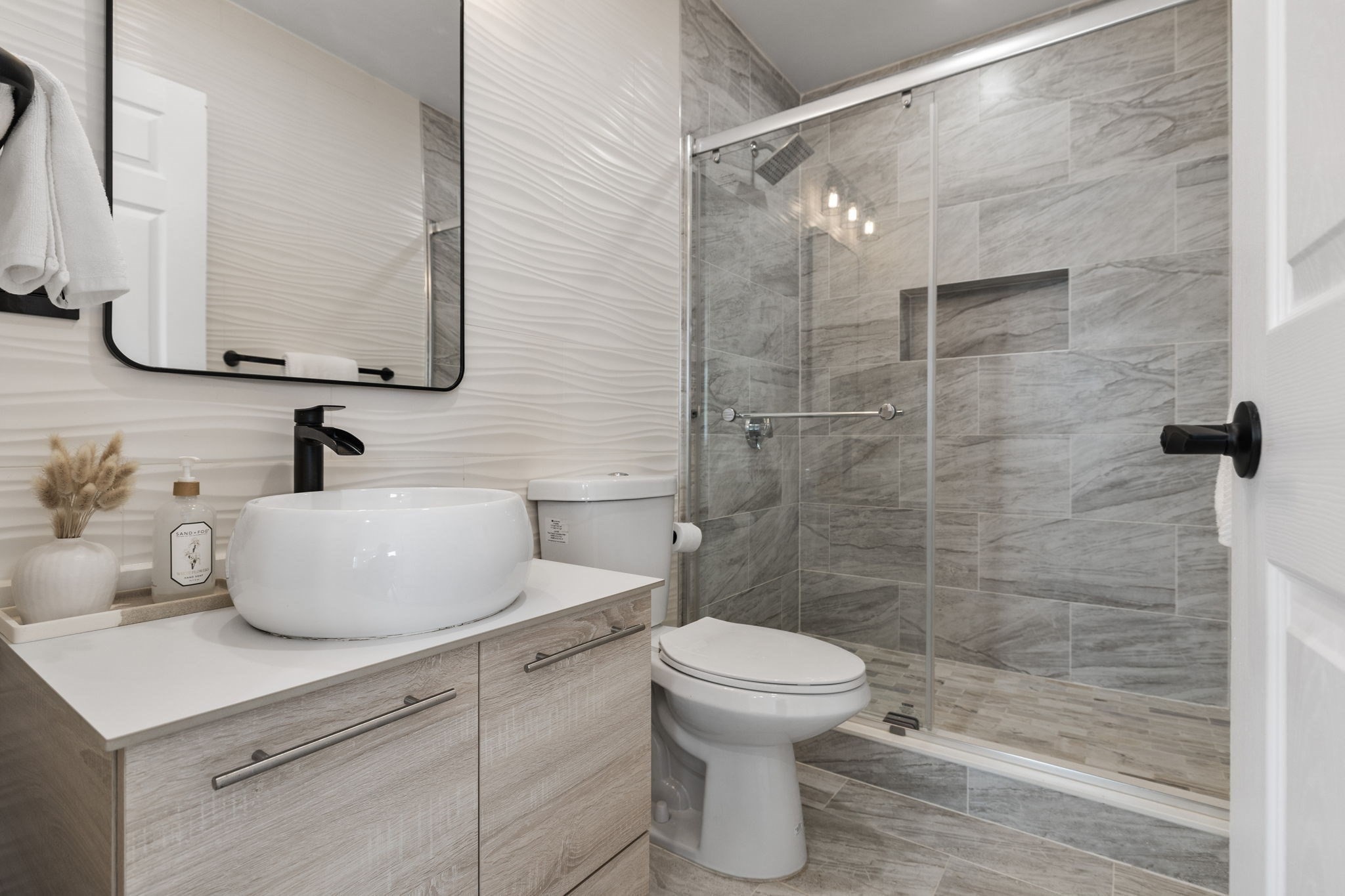 35 Arcadia St, Revere, MA 02151 - Image 16