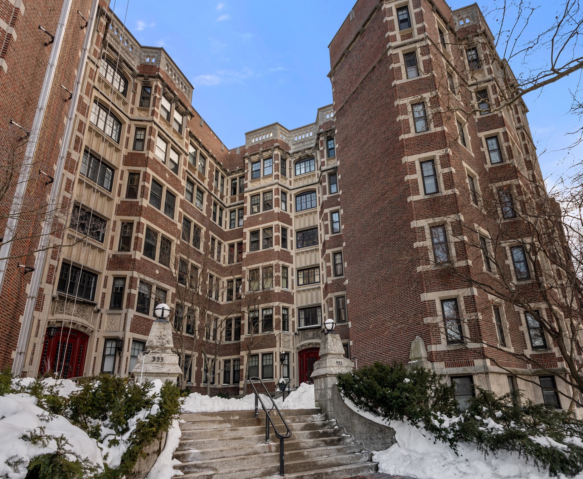 992 Memorial Drive Unit 106, Cambridge, MA 02138