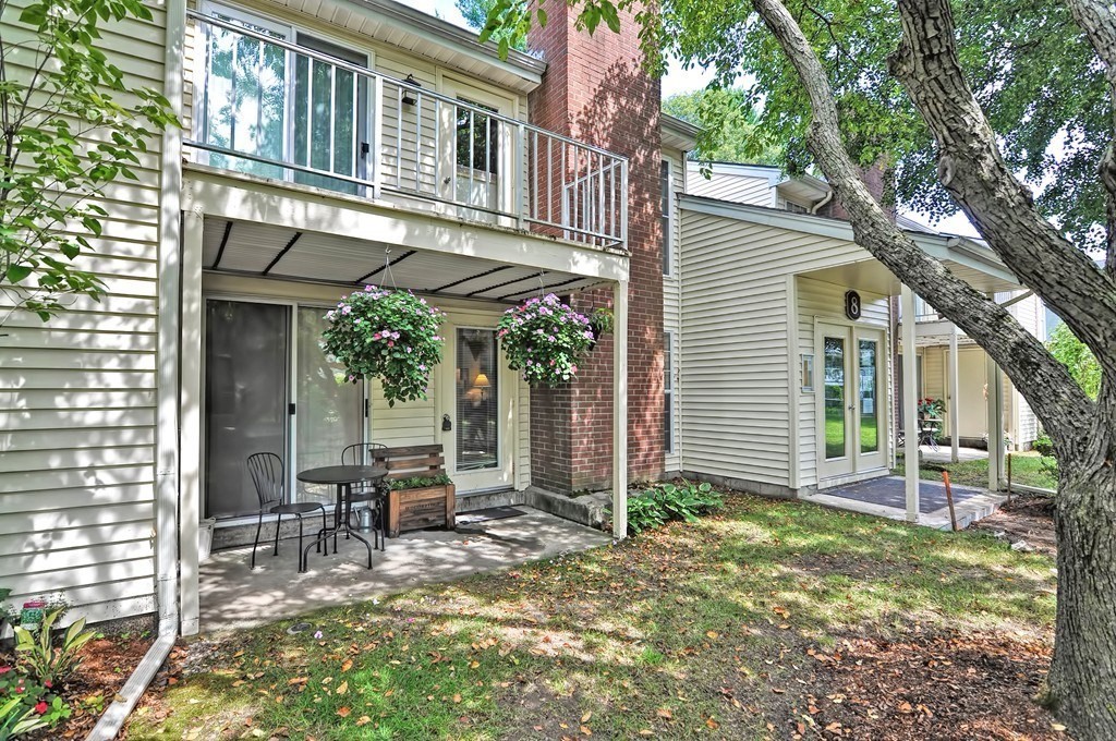 8 Walden Drive Unit 13, Natick, MA 01760