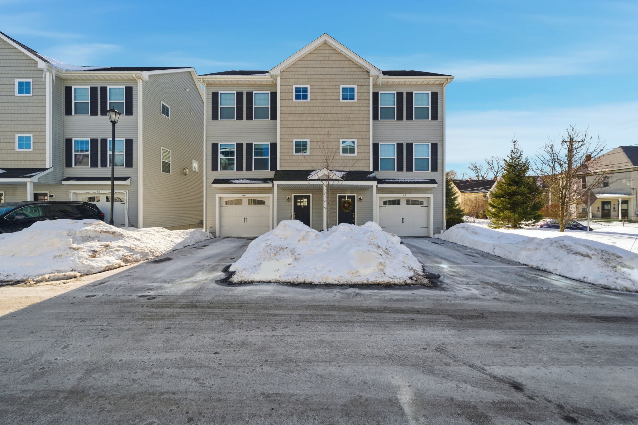 1400 Gorham St Unit 46, Lowell, MA 01852