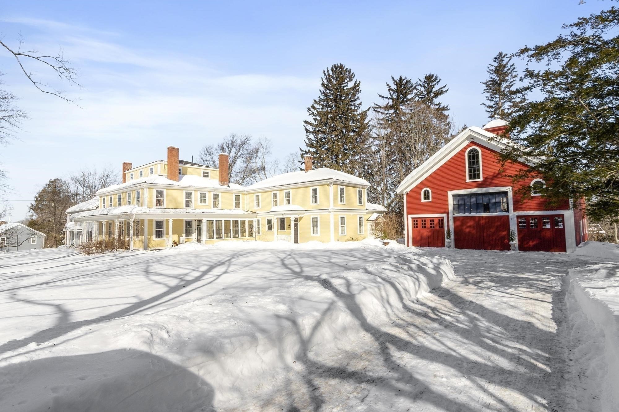 88 Johnson, North Andover, MA 01845