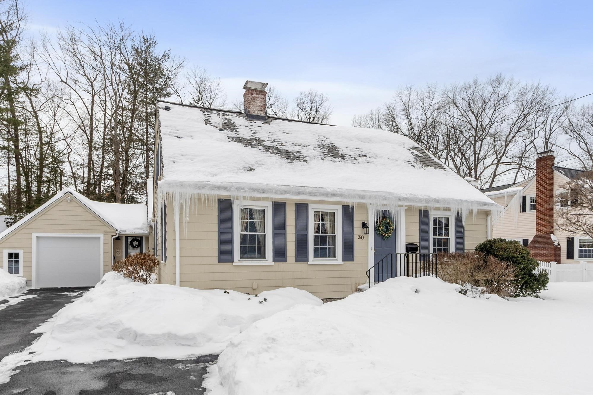 30 Canterbury Street, Andover, MA 01810