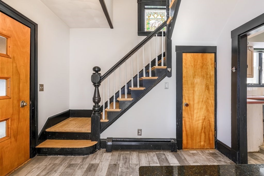 33 Montrose St, Everett, MA 02149 - Image 12