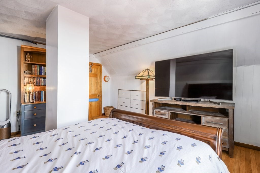 33 Montrose St, Everett, MA 02149 - Image 26