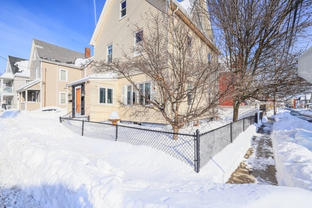 33 Montrose St, Everett, MA 02149 - Image 31