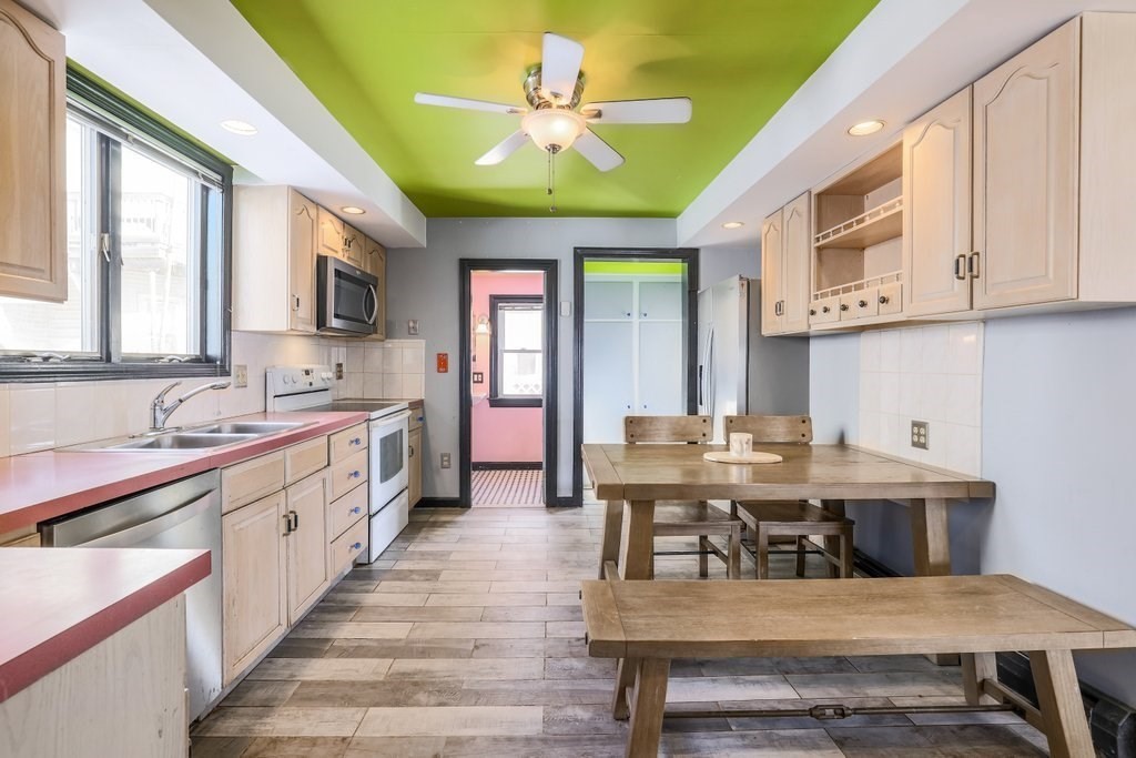 33 Montrose St, Everett, MA 02149 - Image 8