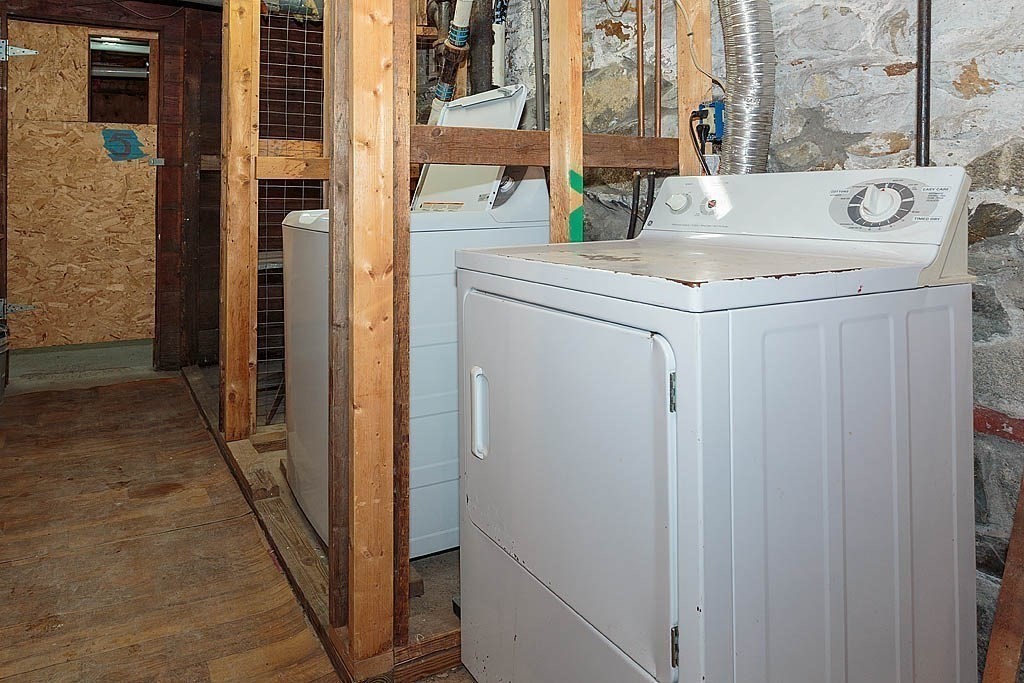 45 Harvard St Unit #5 3rd fl, Lowell, MA 01851 - Image 23