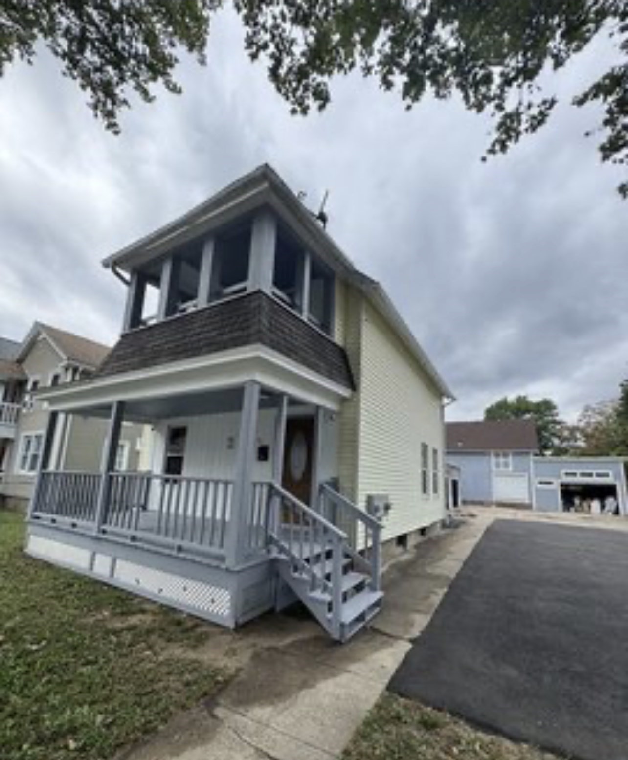 86 Alden St, Springfield, MA 01109