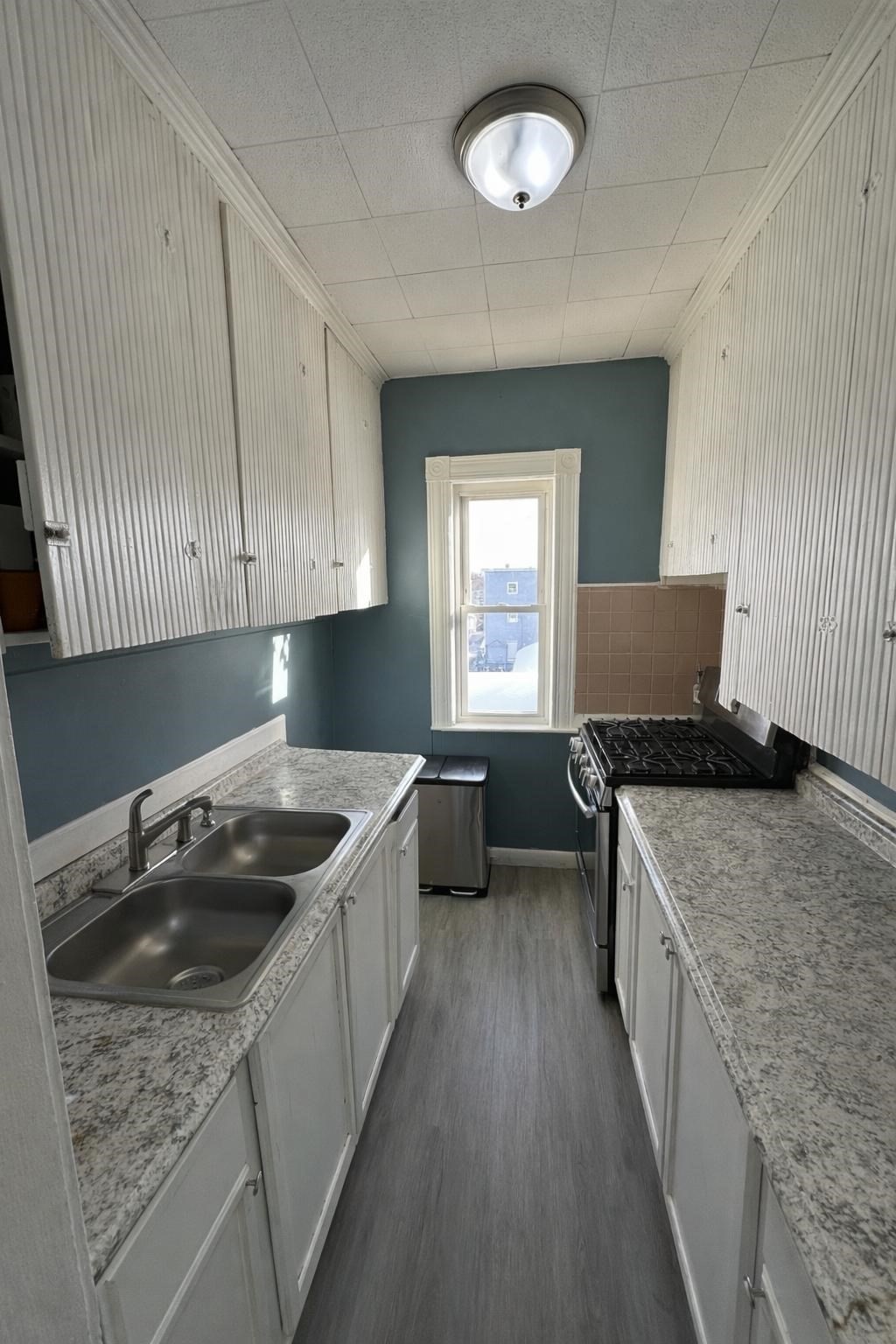 91 Andover St, Lawrence, MA 01843 - Image 24