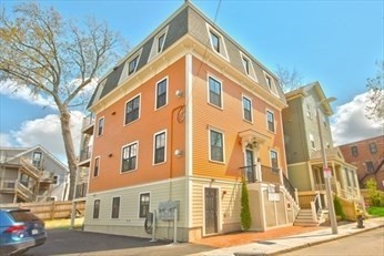 18 Porter St. Unit 2, Jamaica Plain, Boston, MA 02130