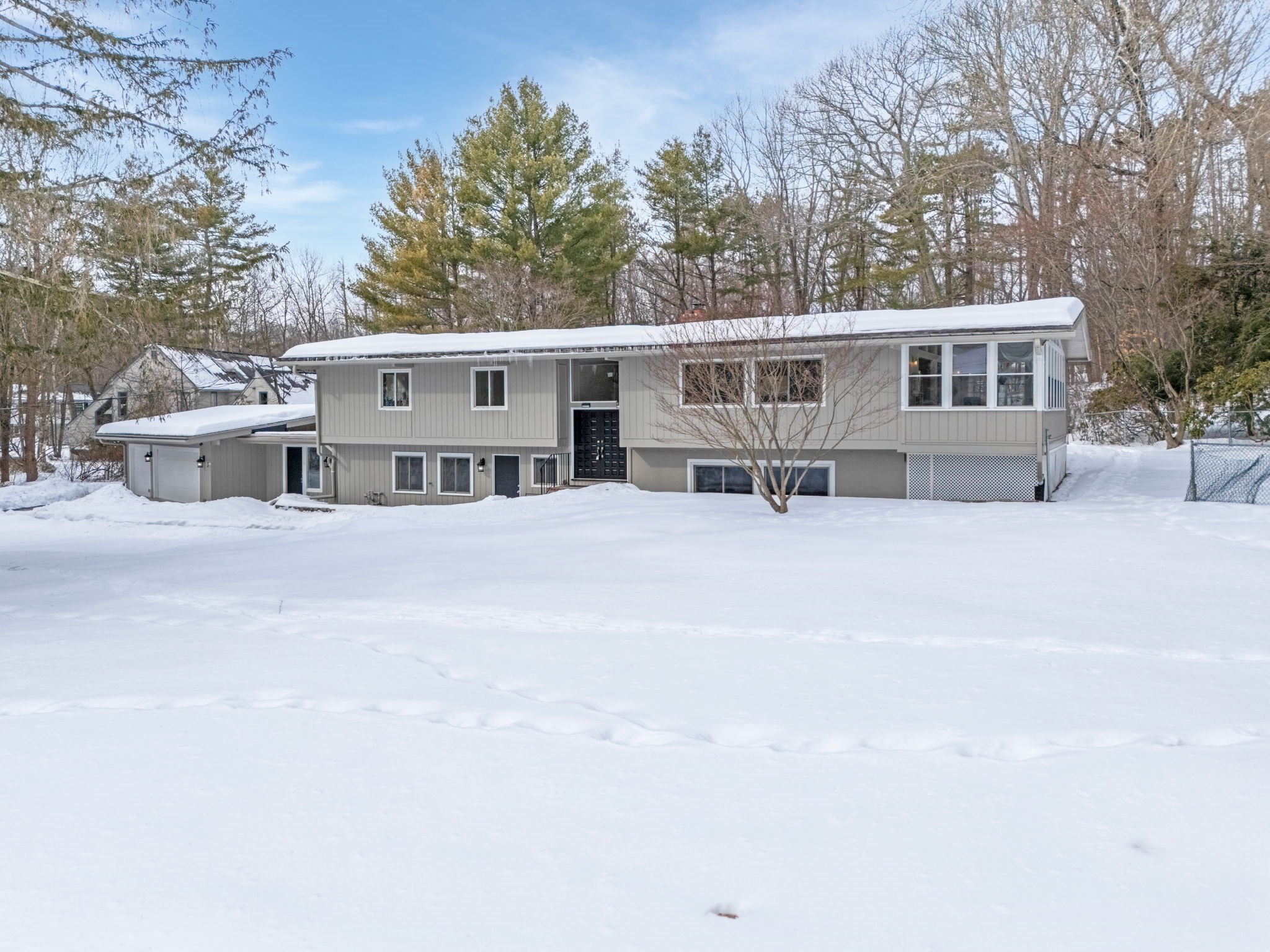 5 Lavelle Lane, Framingham, MA 01701