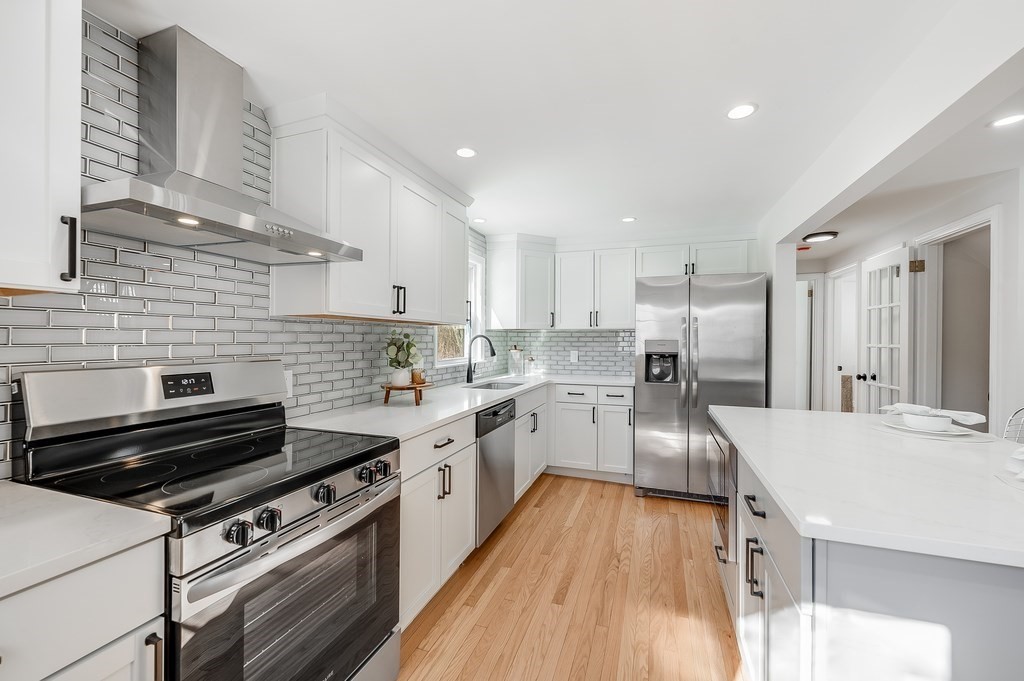 150 Grove St, Reading, MA 01867 - Image 2