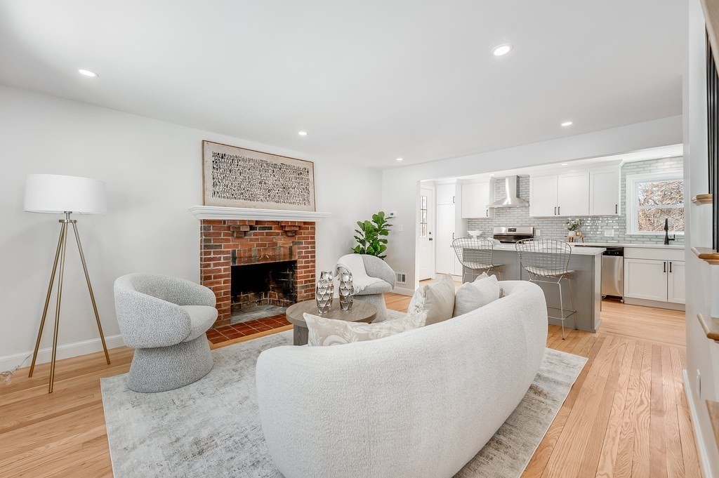 150 Grove St, Reading, MA 01867 - Image 11