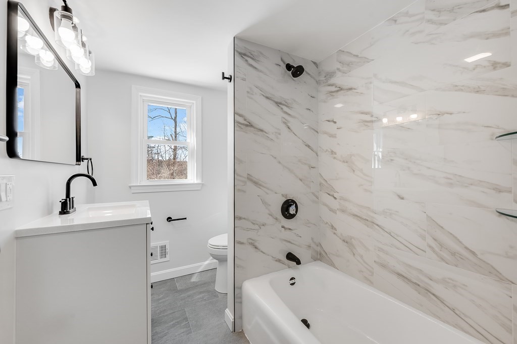 150 Grove St, Reading, MA 01867 - Image 15