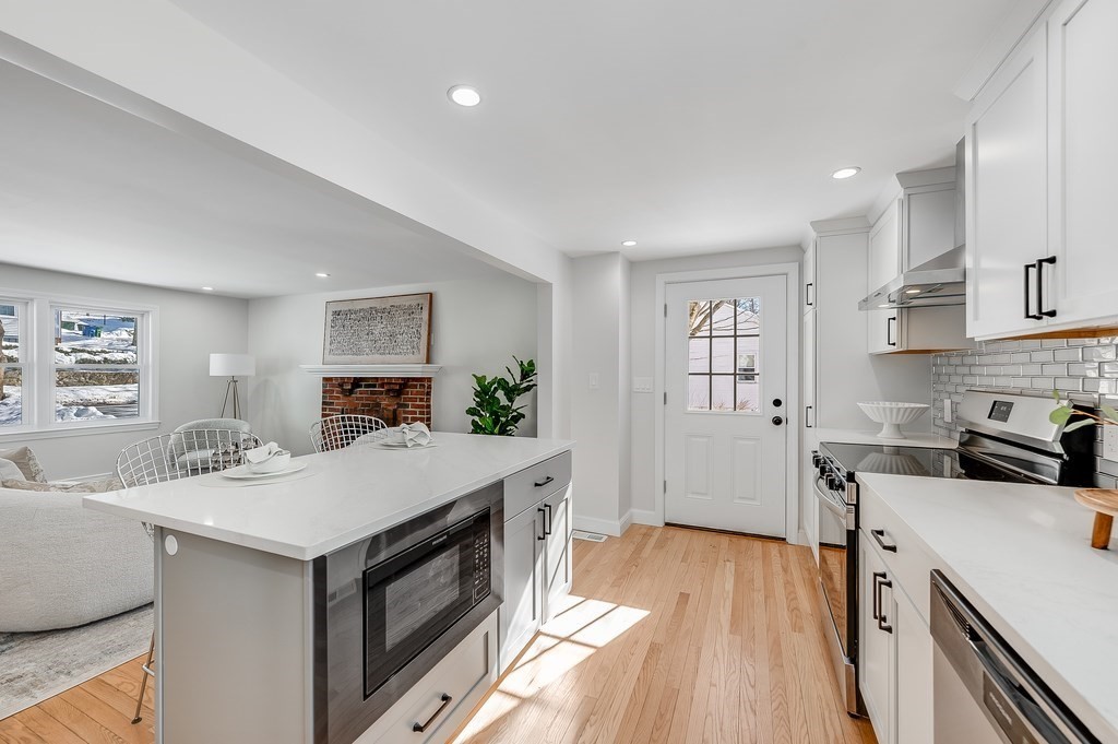 150 Grove St, Reading, MA 01867 - Image 4