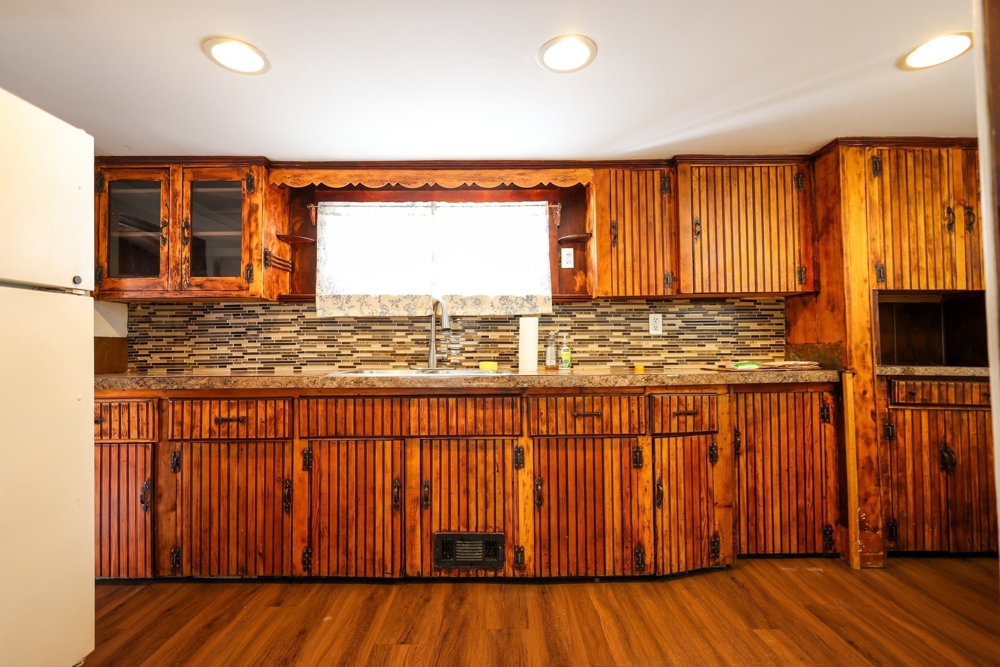 94 Essex Street, Beverly, MA 01915 - Image 13