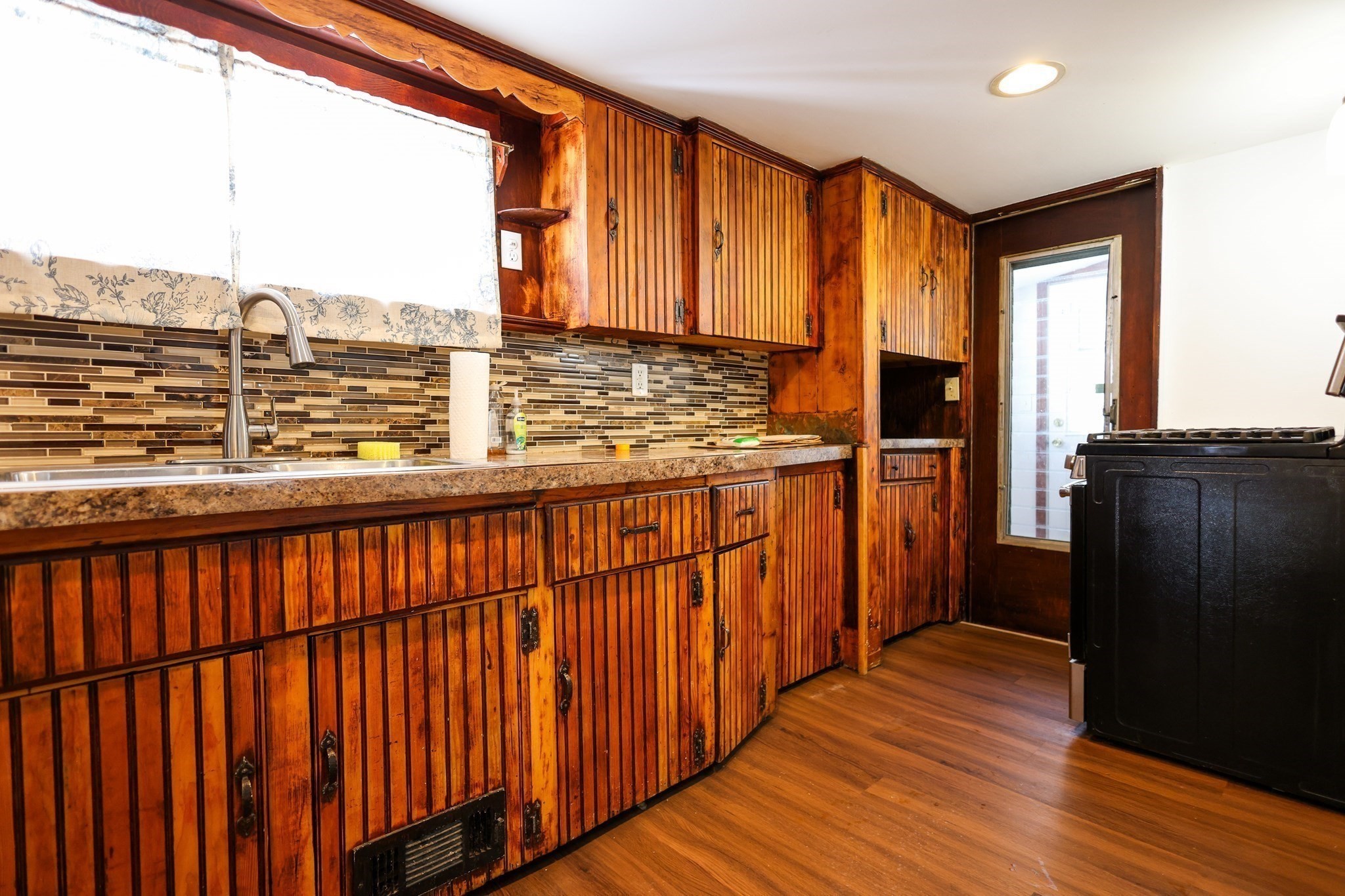 94 Essex Street, Beverly, MA 01915 - Image 14