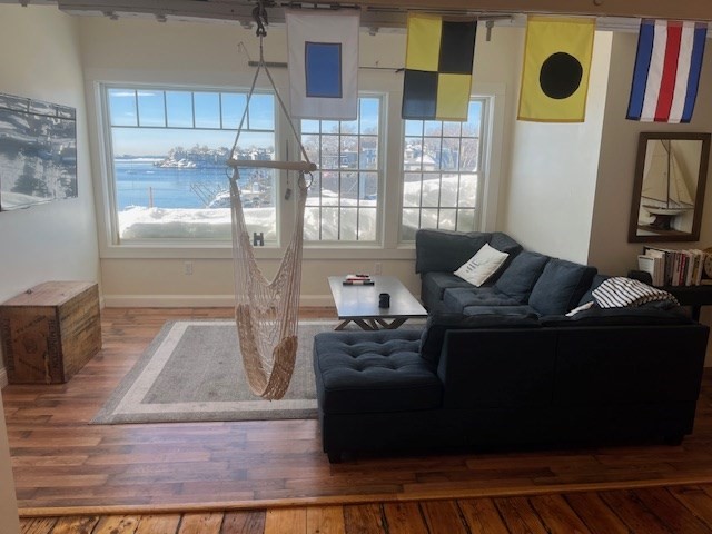 89 Front St Unit 304, Marblehead, MA 01945