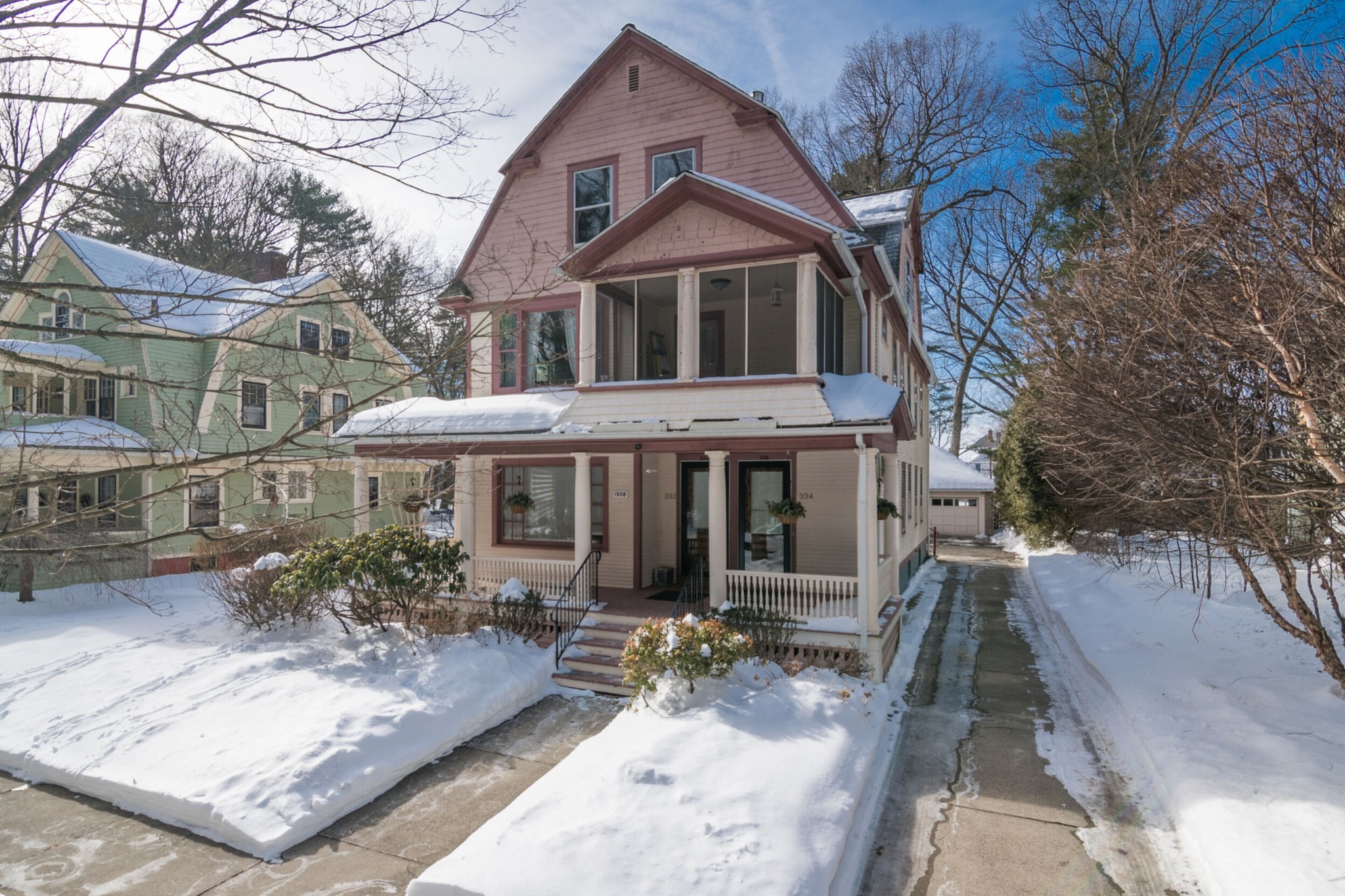 332 Forest Park Ave, Springfield, MA 01108