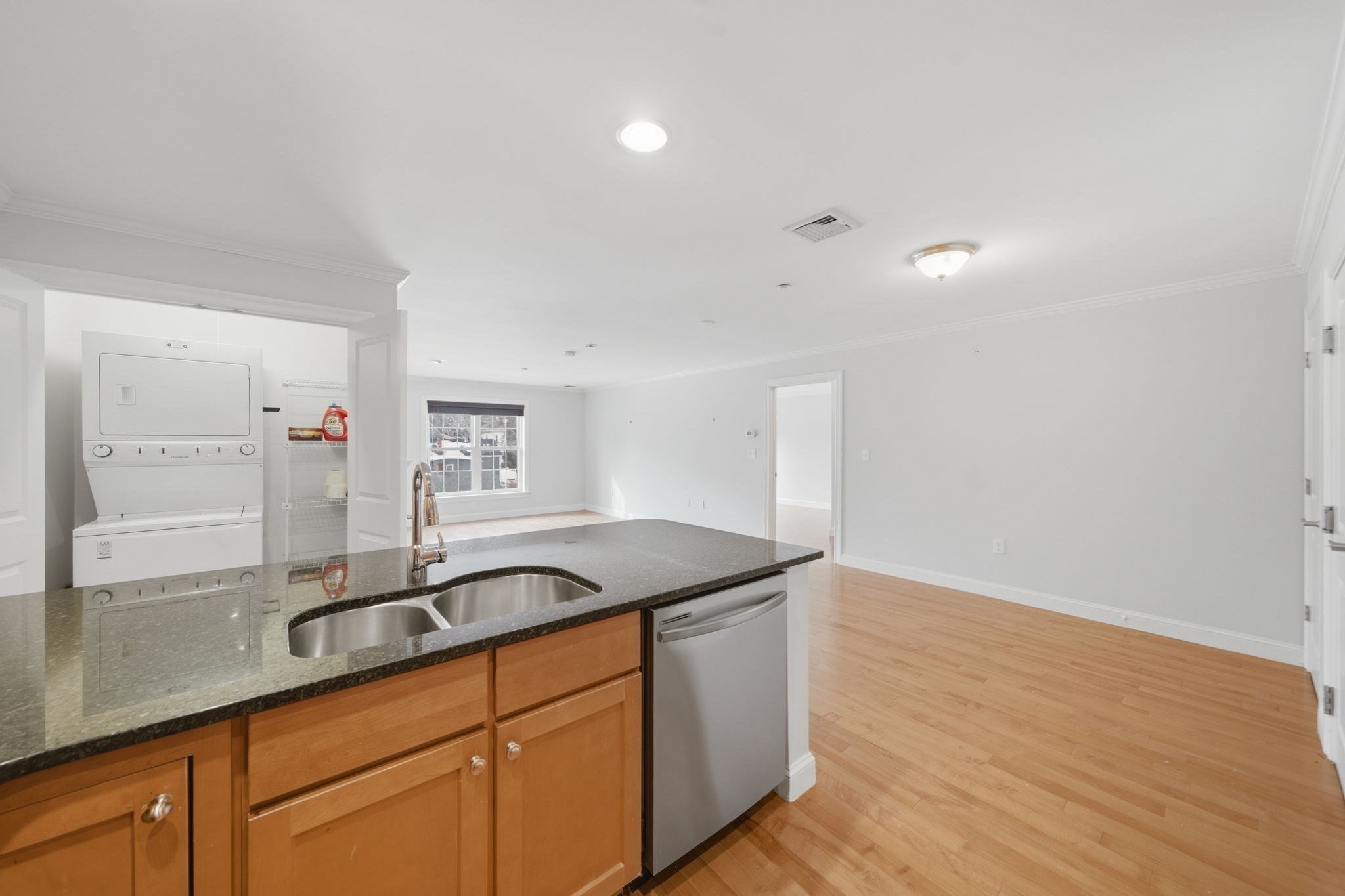 8 Crowninshield Street Unit 410, Peabody, MA 01960 - Image 12