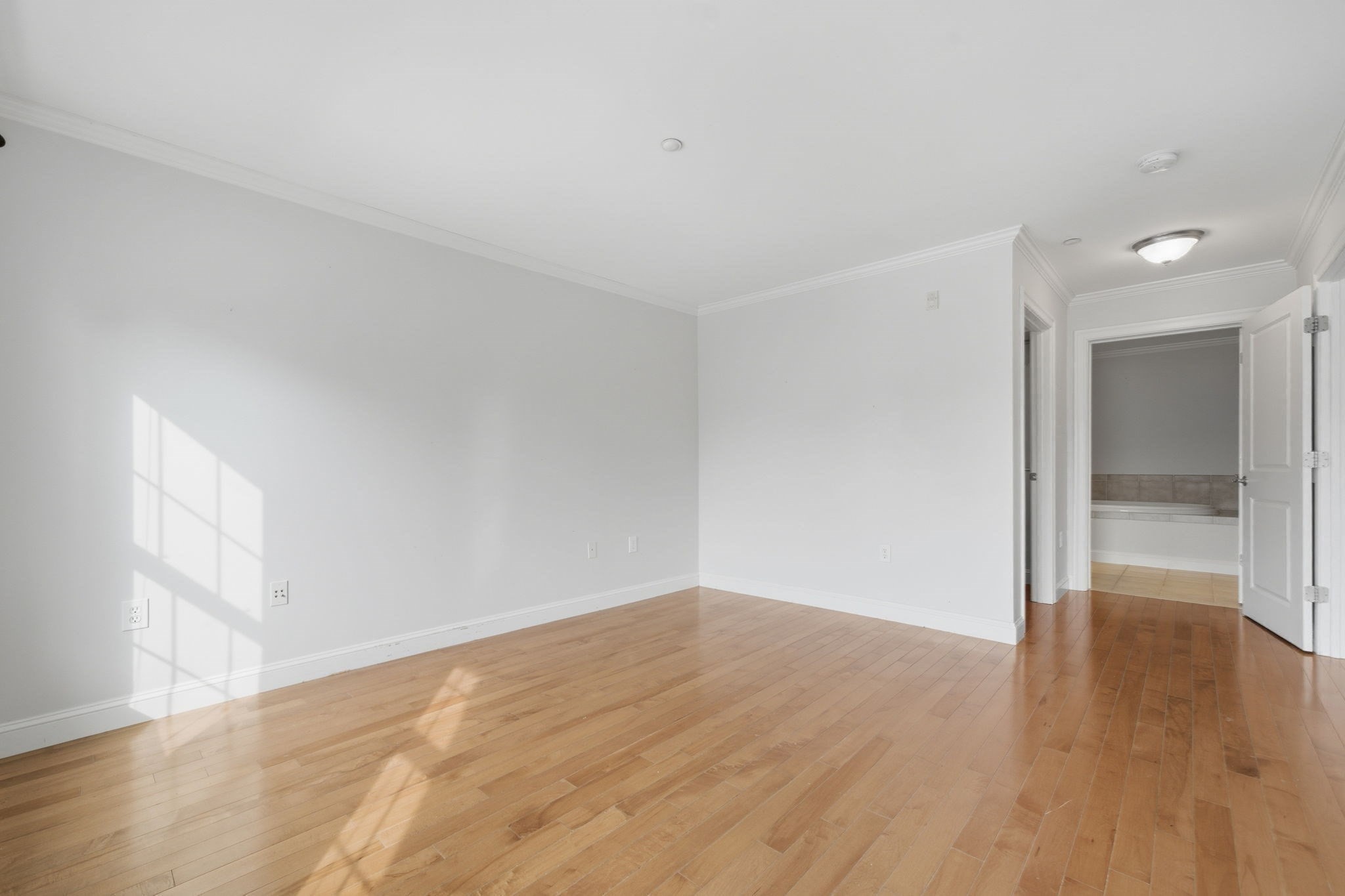 8 Crowninshield Street Unit 410, Peabody, MA 01960 - Image 18