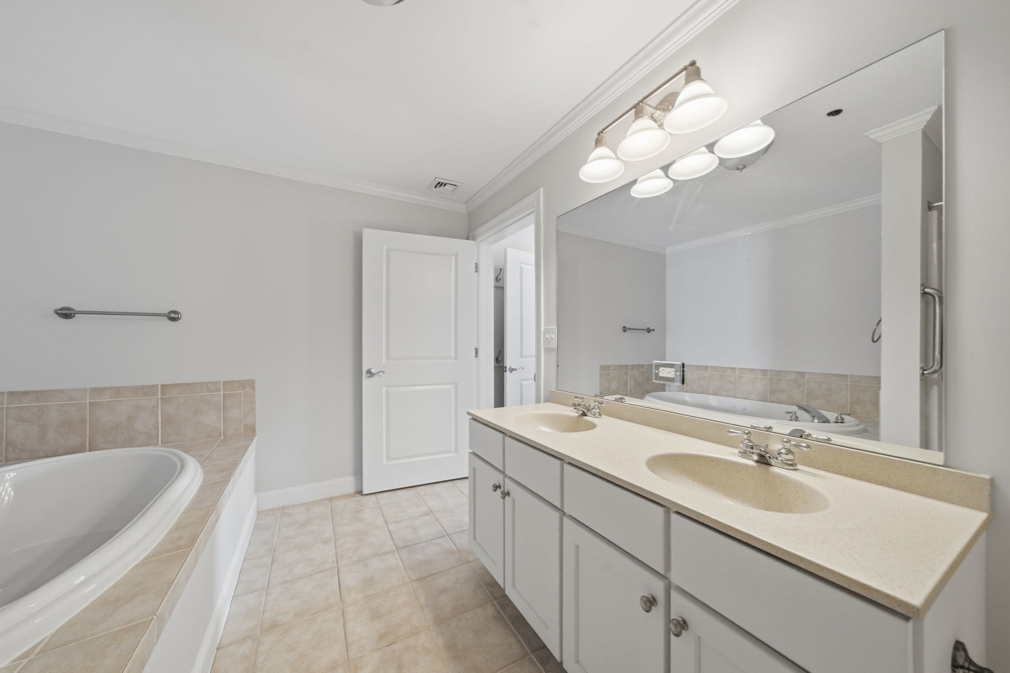 8 Crowninshield Street Unit 410, Peabody, MA 01960 - Image 21