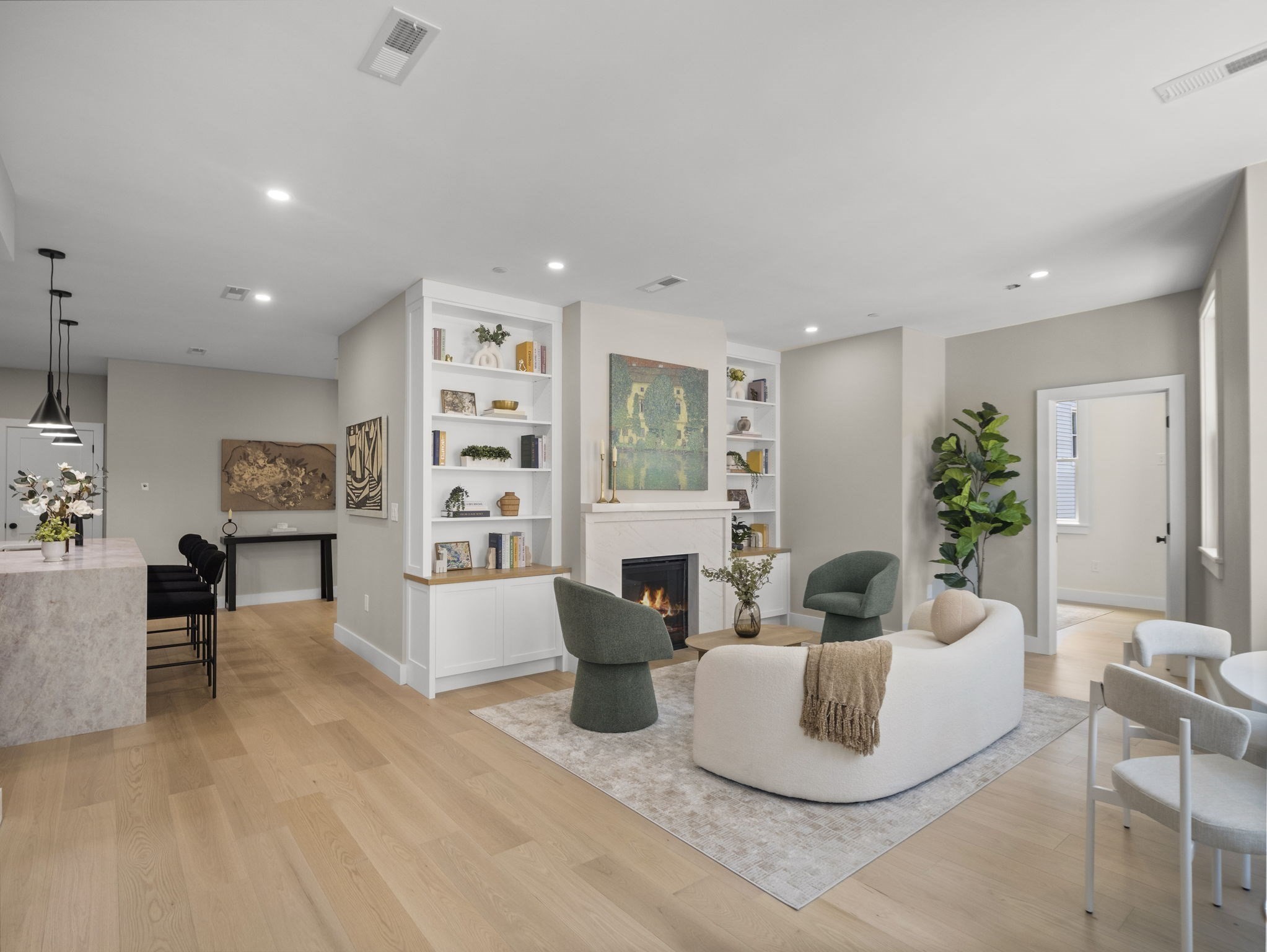 106 Bunker Hill St Unit 4P, Charlestown, Boston, MA 02129